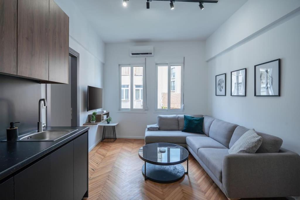 Heart: Downtown Apartment Athens