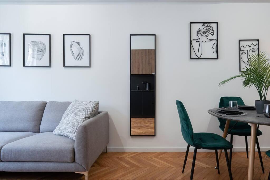 Apartment Heart: Downtown Athens
